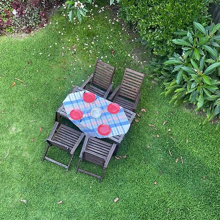 Stylish, Sunny & Spacious 2 Bedroom Apartment, Mosman Sydney Exterior foto
